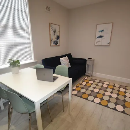 Charming 1 Bed Georgian Apartment Chester Exterior photo